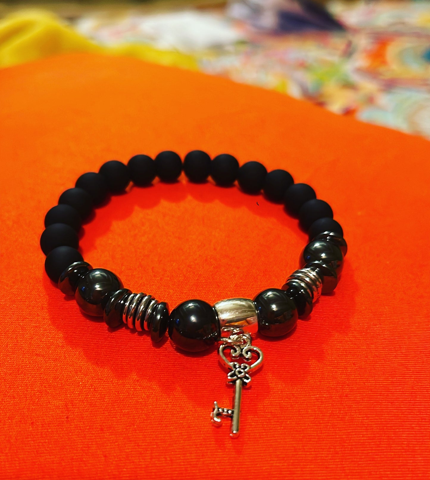 Ladies Beaded Hematite Bracelet w/Key Charm