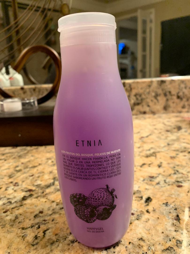 ETNIA Berry Shower Gel